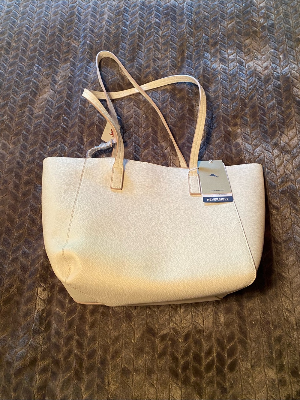 Tommy Bahama Pebbled Leather Tote in white with dusty pink interior